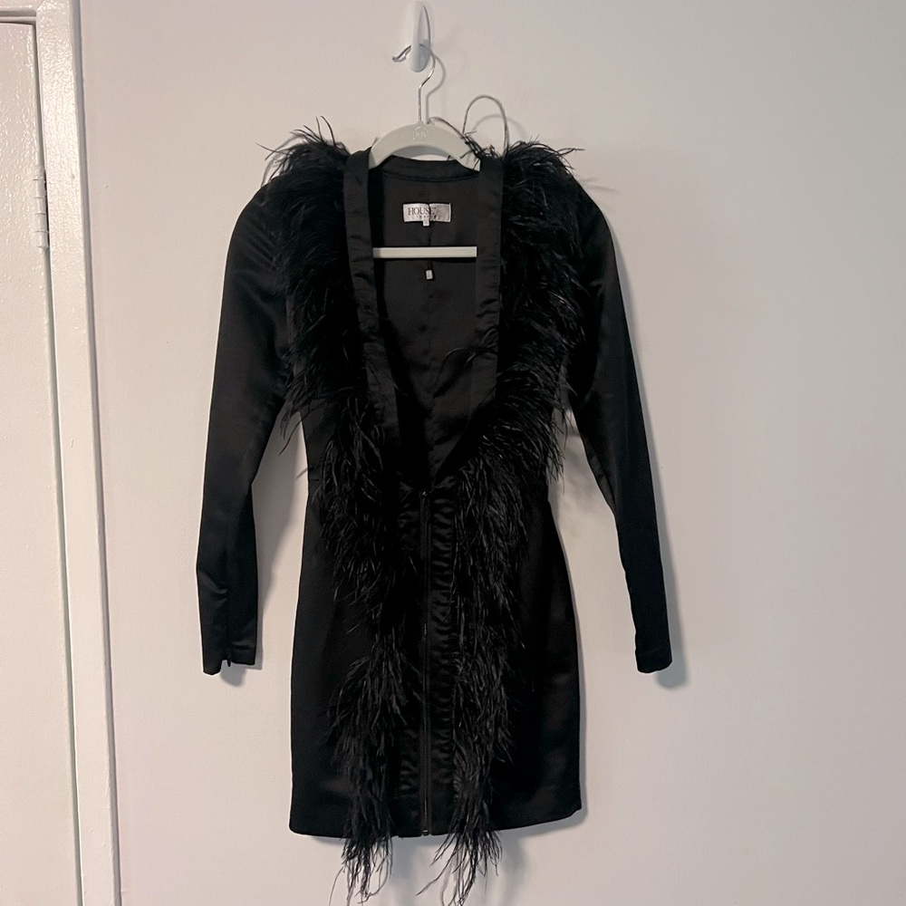 HOUSE OF CB LONDON NWOT ‘Tara’ Ostrich Feather Mini Dress